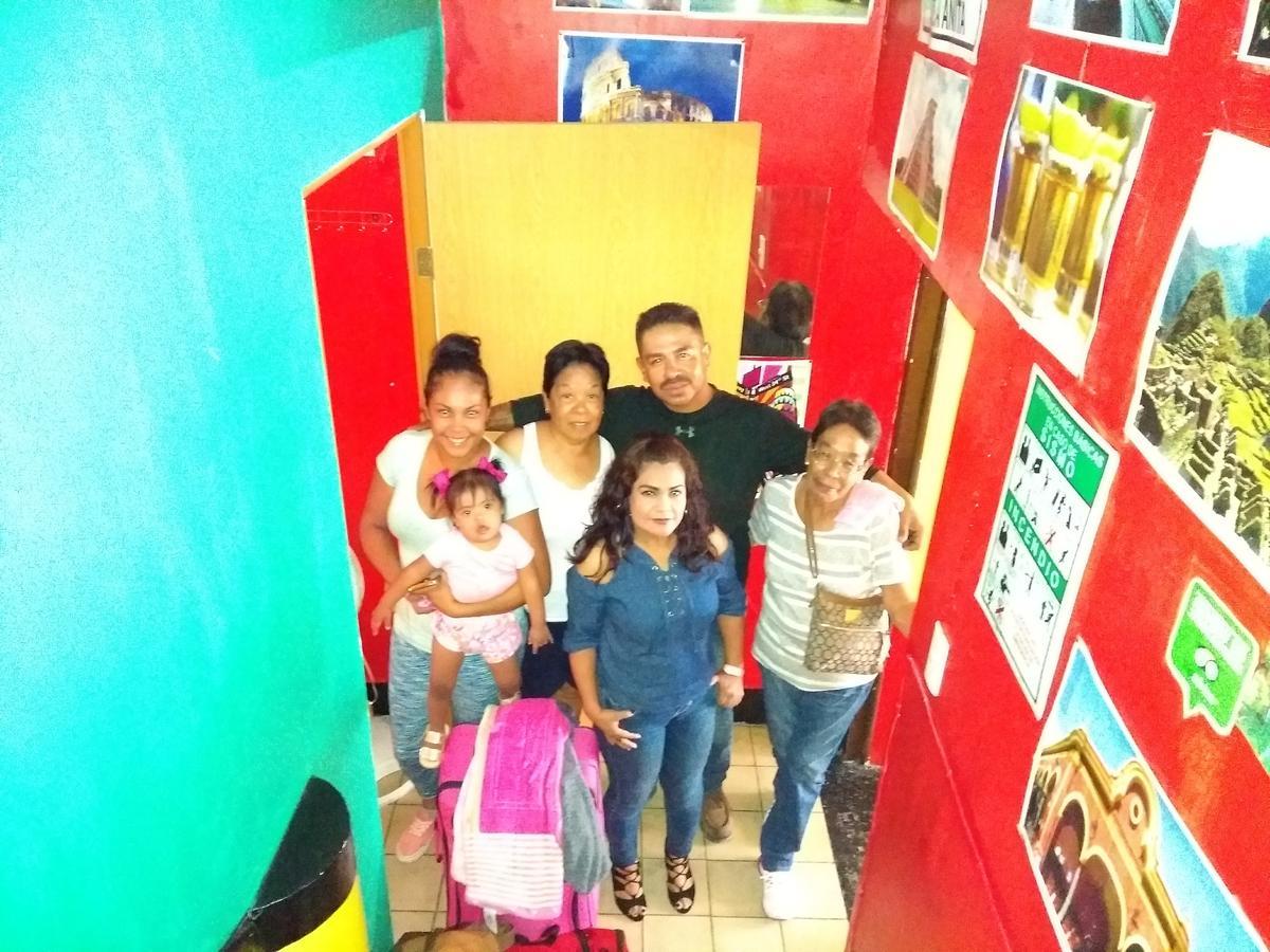Hostal Casa Anita Guadalajara Esterno foto